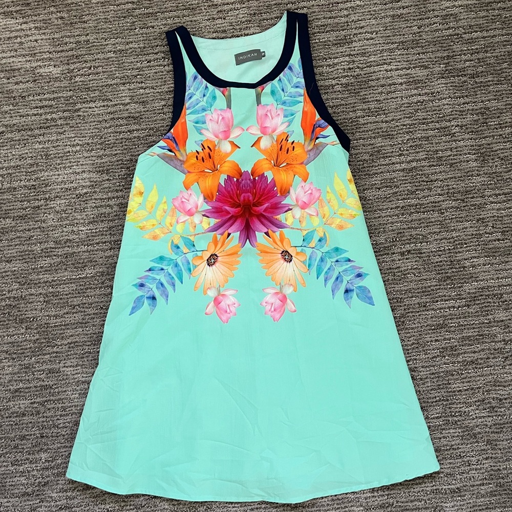 Women’s sundress size small